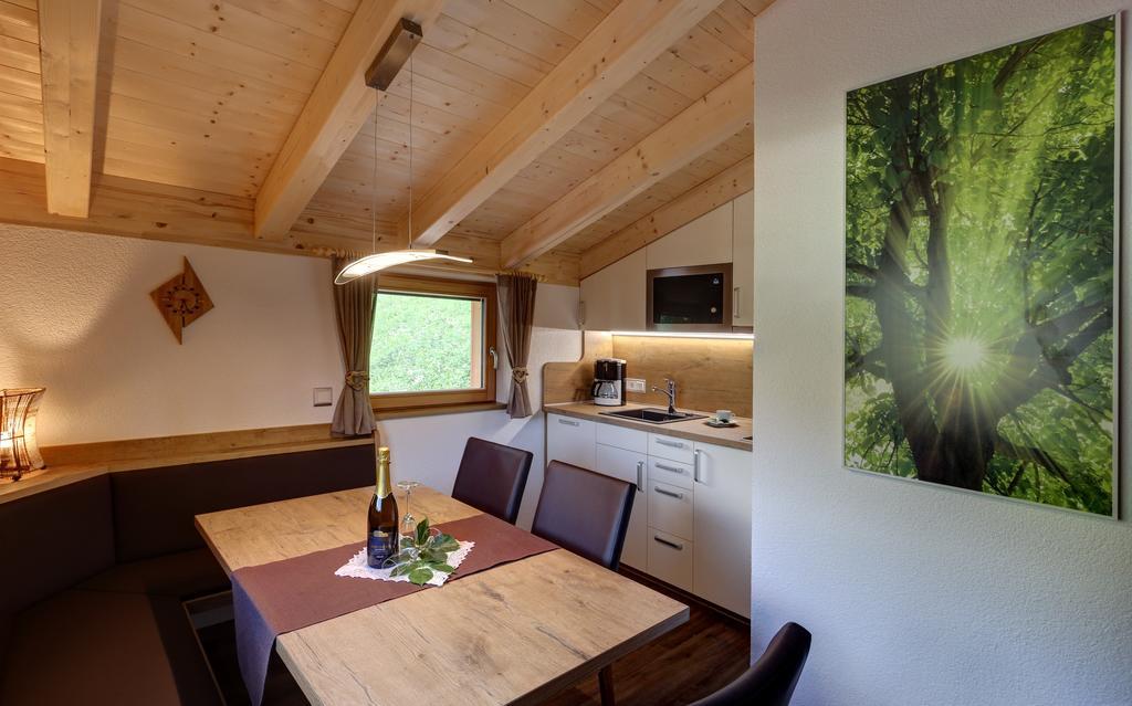 Lechnerhof Bed & Breakfast Lutago Luaran gambar